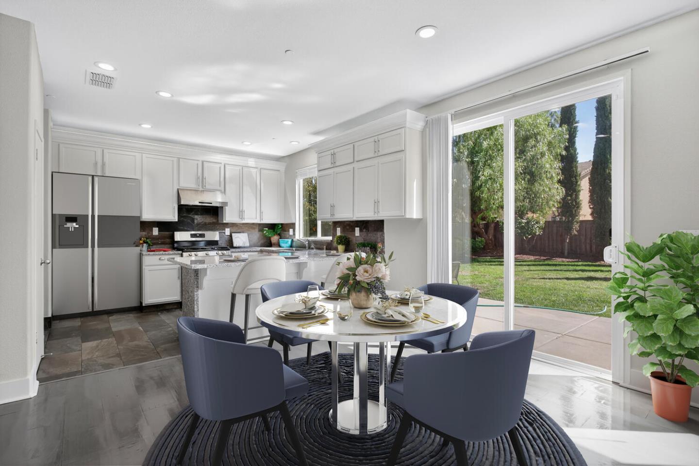 Detail Gallery Image 4 of 70 For 2330 Pinetown St, Stockton,  CA 95212 - 5 Beds | 3 Baths