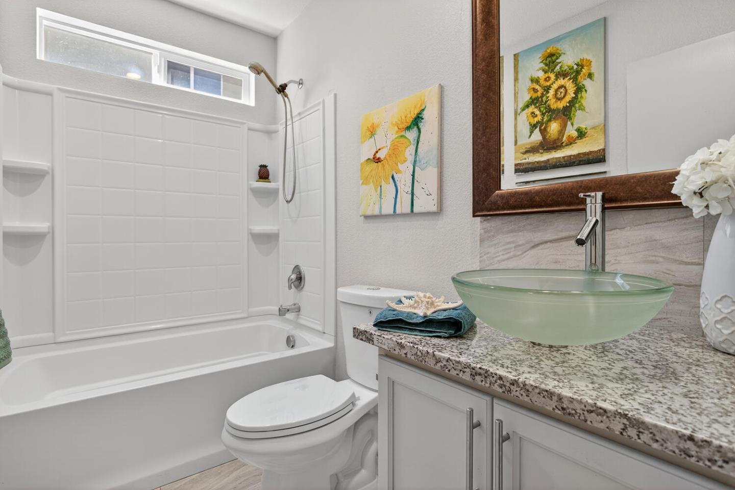 Detail Gallery Image 9 of 70 For 2330 Pinetown St, Stockton,  CA 95212 - 5 Beds | 3 Baths