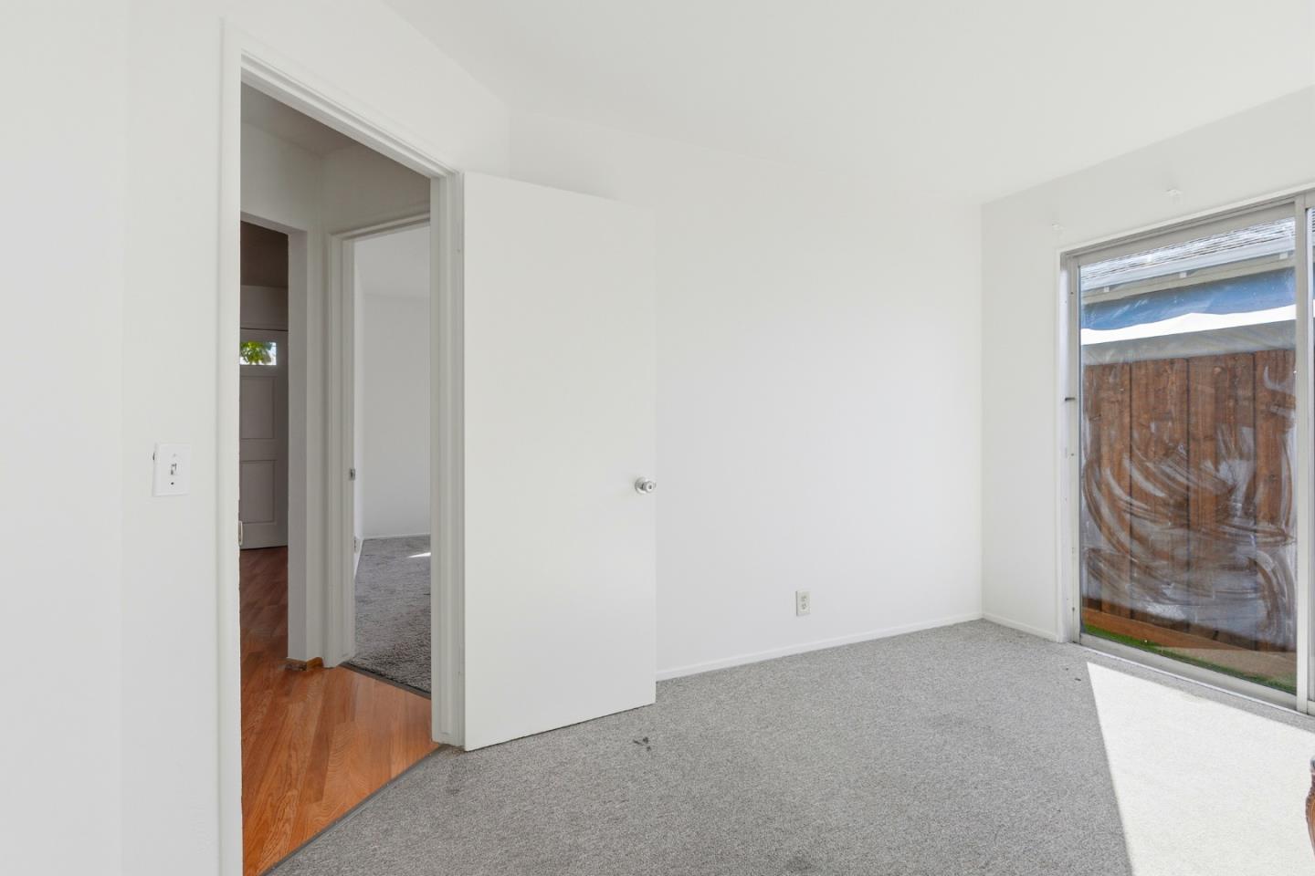 Detail Gallery Image 20 of 31 For 603 Warrington Ave, Redwood City,  CA 94063 - 3 Beds | 1 Baths