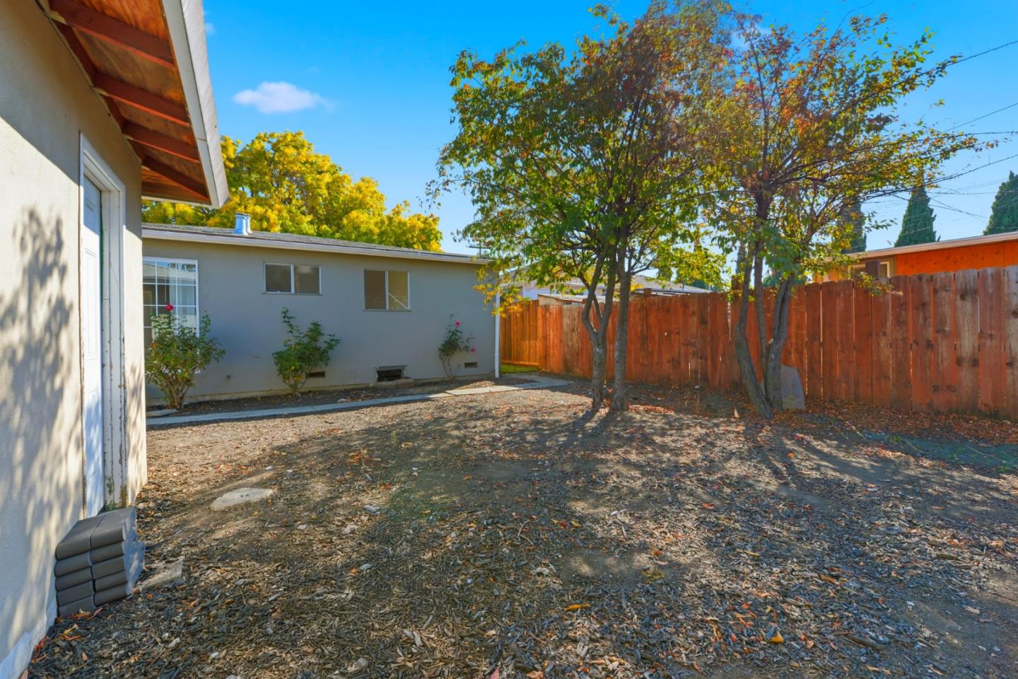 Detail Gallery Image 25 of 31 For 603 Warrington Ave, Redwood City,  CA 94063 - 3 Beds | 1 Baths