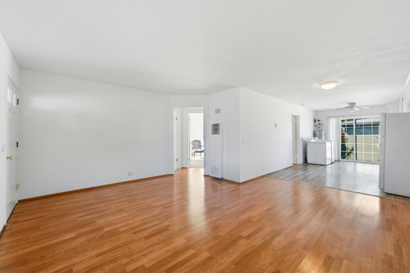 Detail Gallery Image 5 of 31 For 603 Warrington Ave, Redwood City,  CA 94063 - 3 Beds | 1 Baths