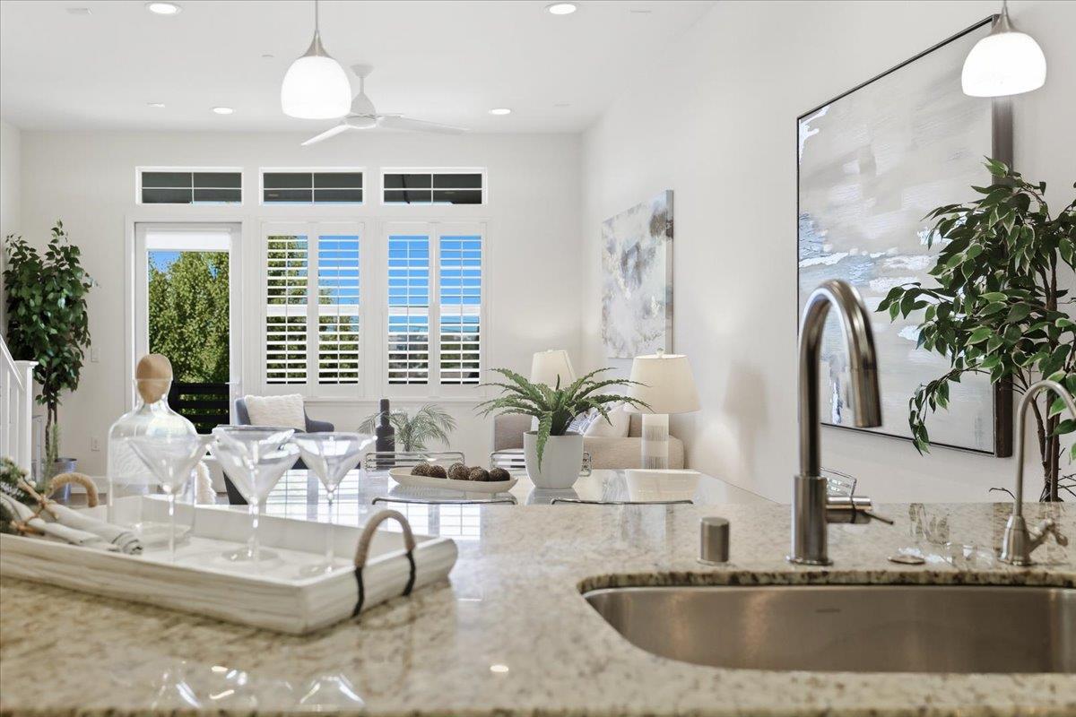 Detail Gallery Image 12 of 37 For 2876 Saratoga Dr, San Mateo,  CA 94403 - 3 Beds | 3 Baths