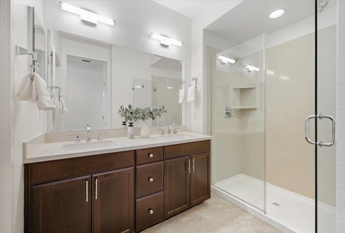 Detail Gallery Image 24 of 37 For 2876 Saratoga Dr, San Mateo,  CA 94403 - 3 Beds | 3 Baths