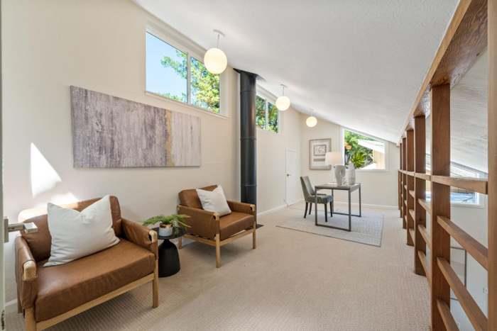 Detail Gallery Image 16 of 22 For 20243 Beatty Ridge Rd, Los Gatos,  CA 95033 - 3 Beds | 2/1 Baths
