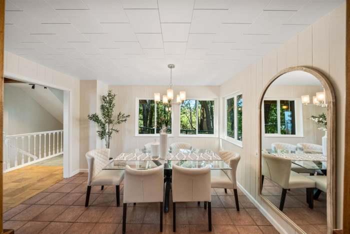 Detail Gallery Image 7 of 22 For 20243 Beatty Ridge Rd, Los Gatos,  CA 95033 - 3 Beds | 2/1 Baths
