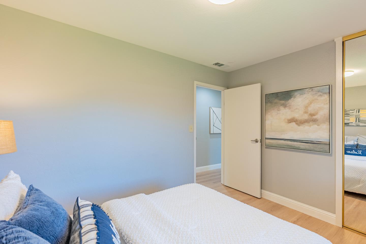 Detail Gallery Image 21 of 36 For 766 Cuesta Dr, Mountain View,  CA 94040 - 3 Beds | 2 Baths