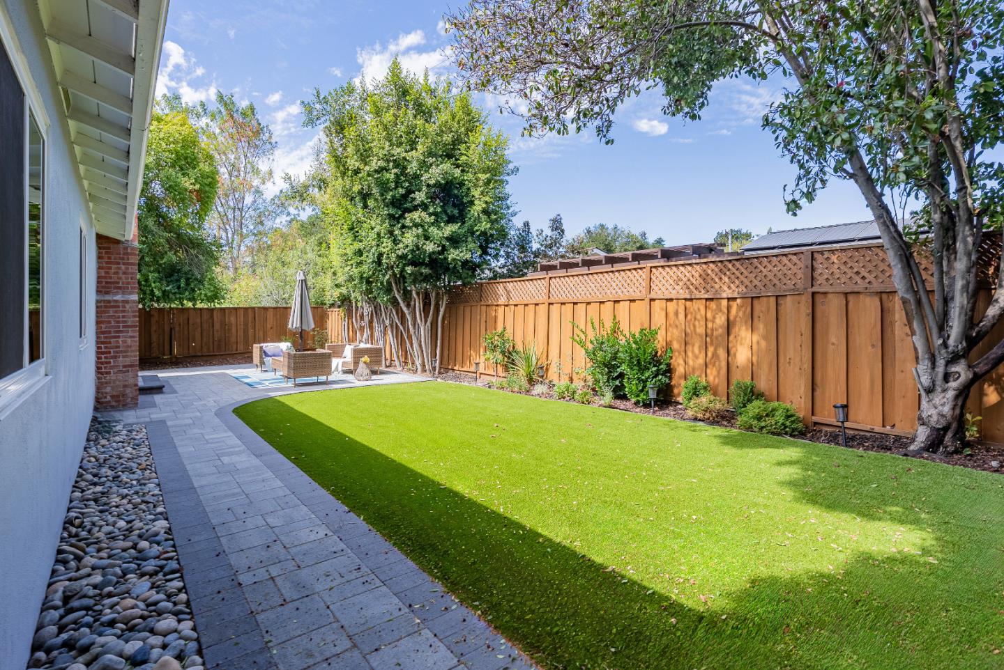 Detail Gallery Image 32 of 36 For 766 Cuesta Dr, Mountain View,  CA 94040 - 3 Beds | 2 Baths
