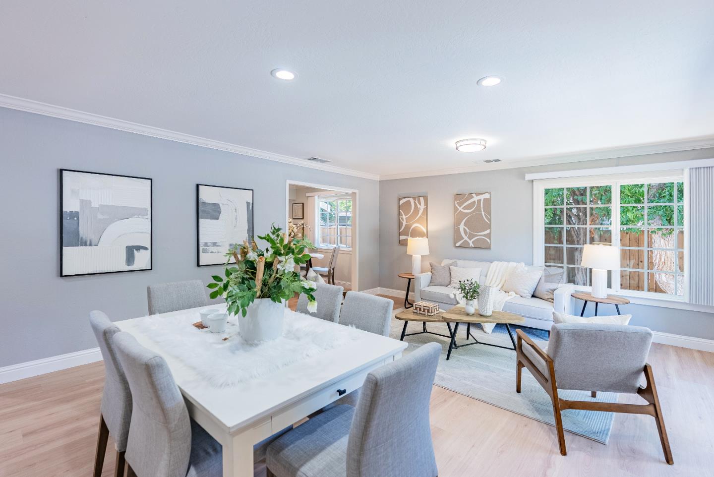 Detail Gallery Image 7 of 36 For 766 Cuesta Dr, Mountain View,  CA 94040 - 3 Beds | 2 Baths