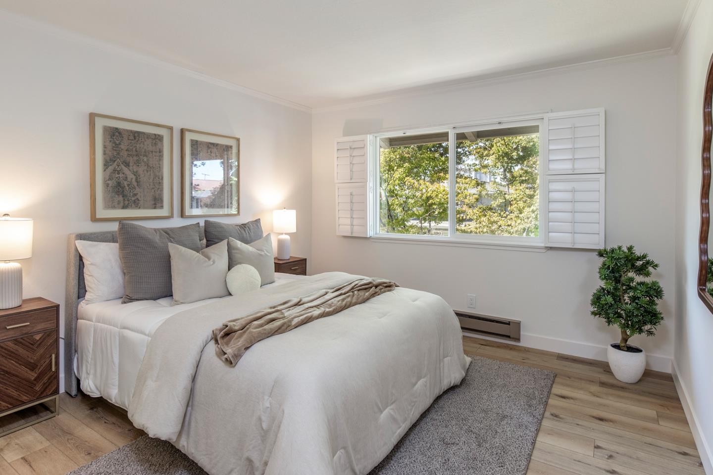 Detail Gallery Image 10 of 23 For 477 Lassen St #9,  Los Altos,  CA 94022 - 2 Beds | 2 Baths
