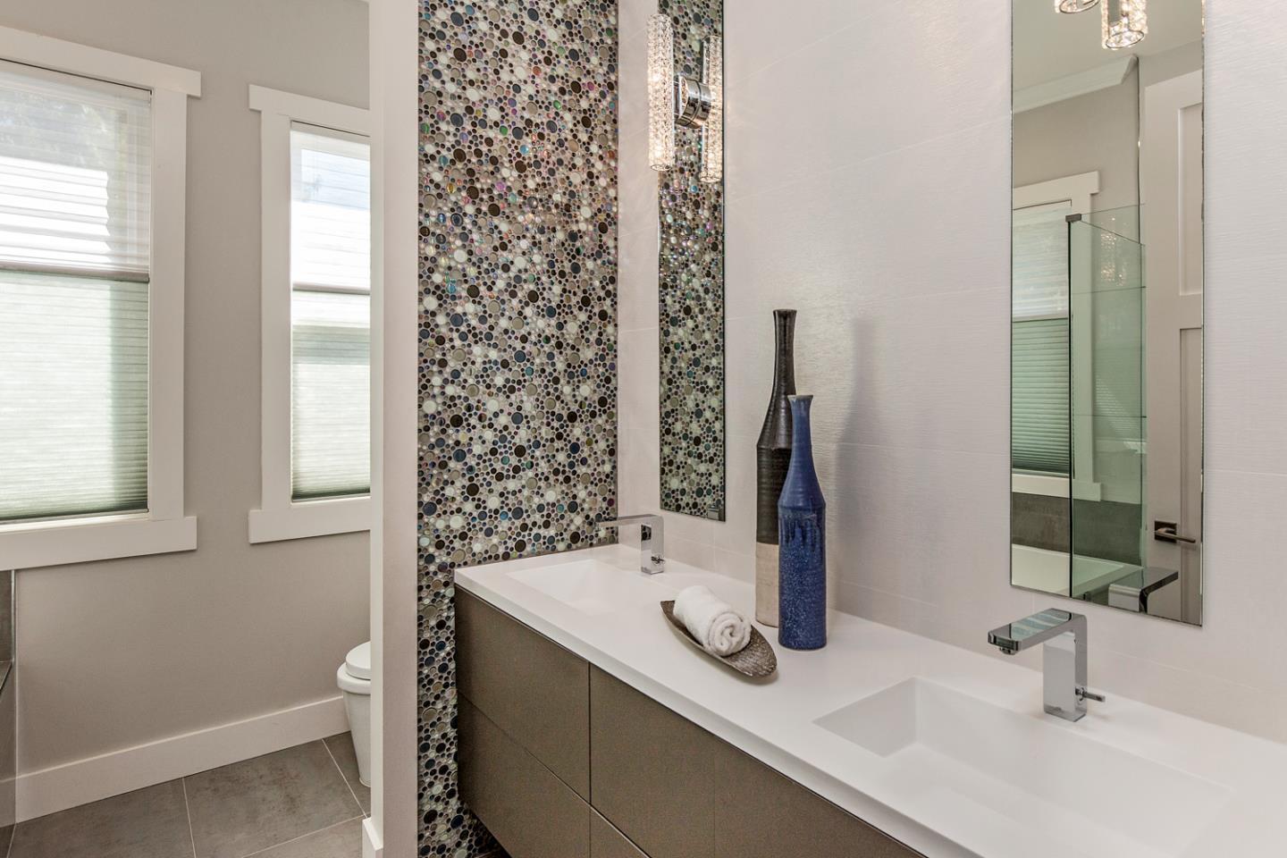 Detail Gallery Image 22 of 44 For 1848 Peacock Ave, Mountain View,  CA 94043 - 4 Beds | 3/1 Baths