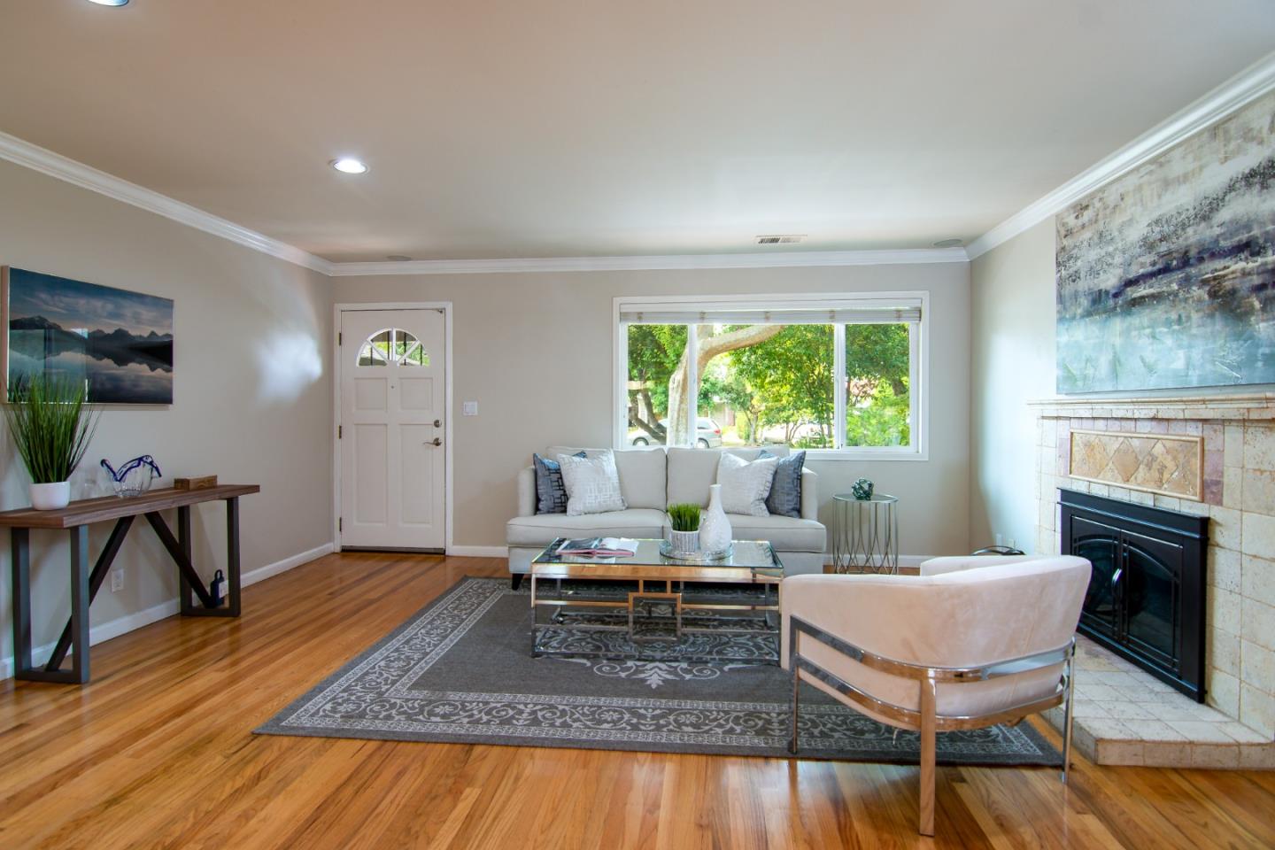 Detail Gallery Image 8 of 20 For 5774 Lilac Blossom Ln, San Jose,  CA 95124 - 3 Beds | 2 Baths