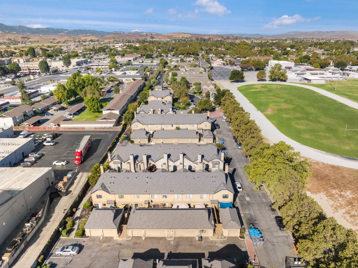 Detail Gallery Image 19 of 22 For 160 Gibson Dr #20,  Hollister,  CA 95023 - 3 Beds | 1/1 Baths