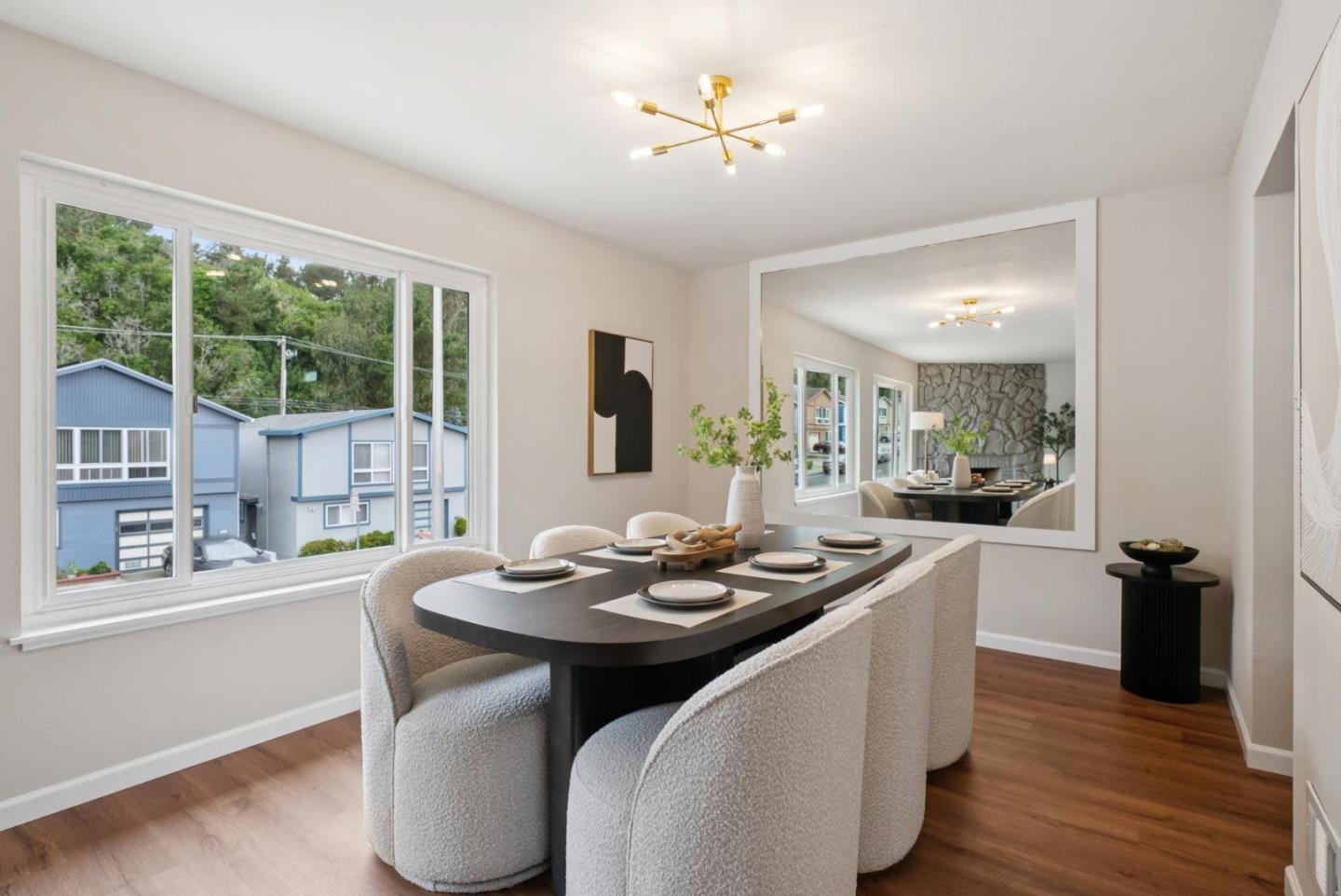 Detail Gallery Image 11 of 34 For 37 Canterbury Ave, Daly City,  CA 94015 - 3 Beds | 2 Baths