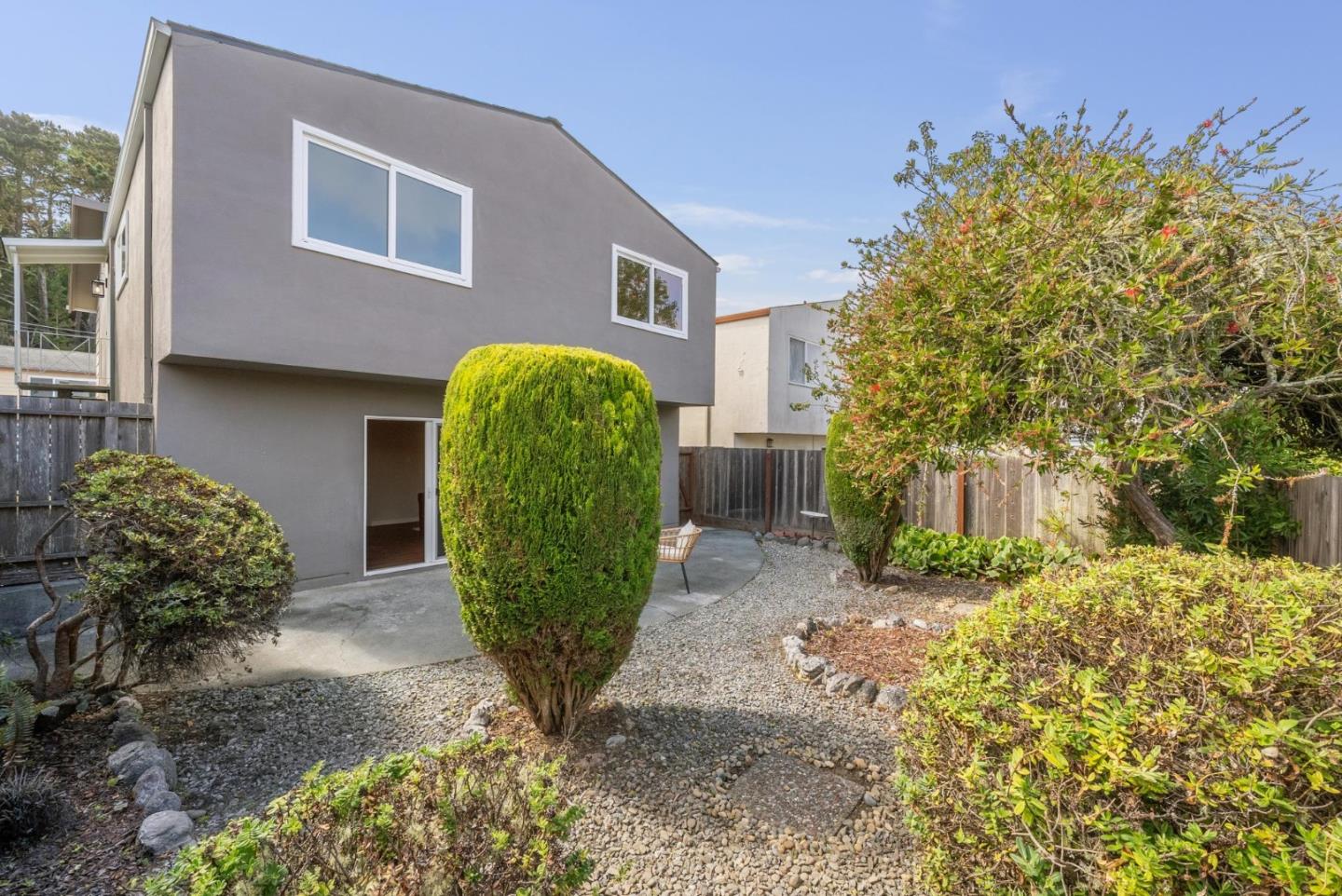 Detail Gallery Image 31 of 34 For 37 Canterbury Ave, Daly City,  CA 94015 - 3 Beds | 2 Baths