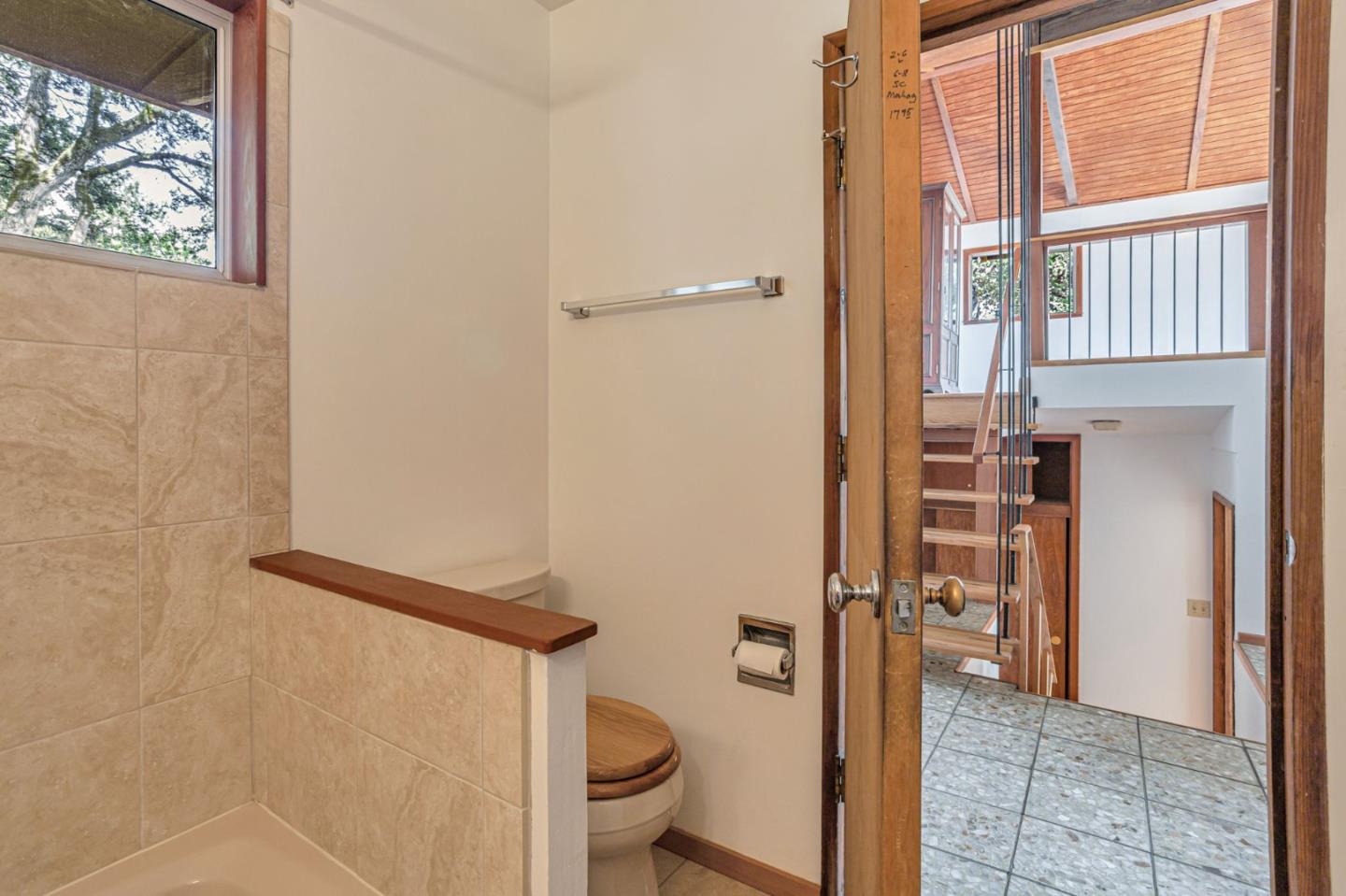 Detail Gallery Image 19 of 33 For 22178 Miller Ridge Rd, Los Gatos,  CA 95033 - 3 Beds | 2 Baths