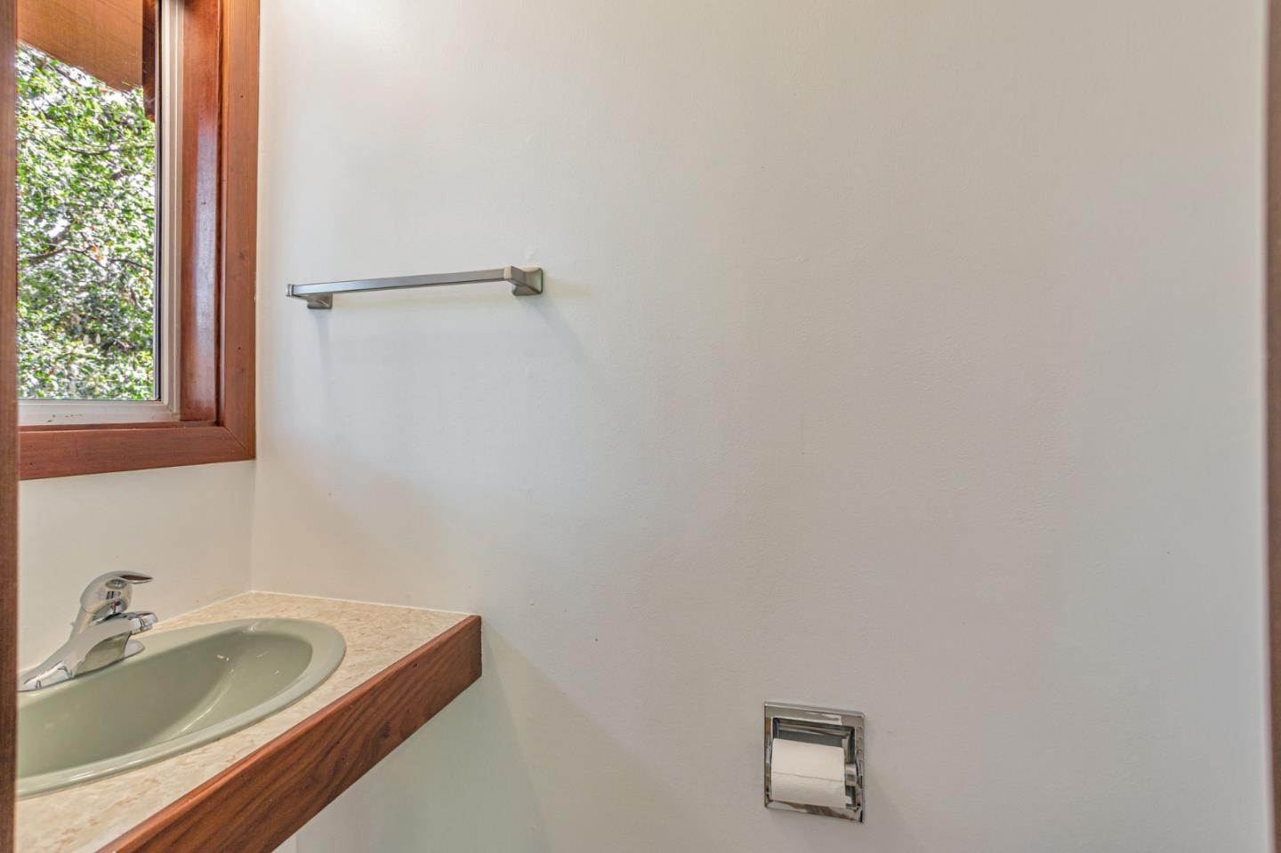 Detail Gallery Image 20 of 33 For 22178 Miller Ridge Rd, Los Gatos,  CA 95033 - 3 Beds | 2 Baths