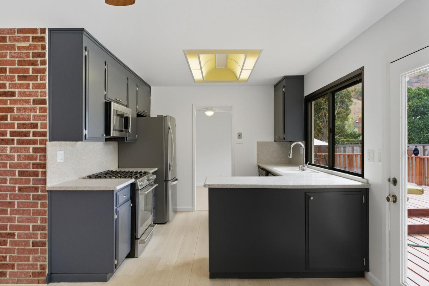 Detail Gallery Image 20 of 72 For 6007 Afton Ct, San Jose,  CA 95123 - 4 Beds | 2/1 Baths