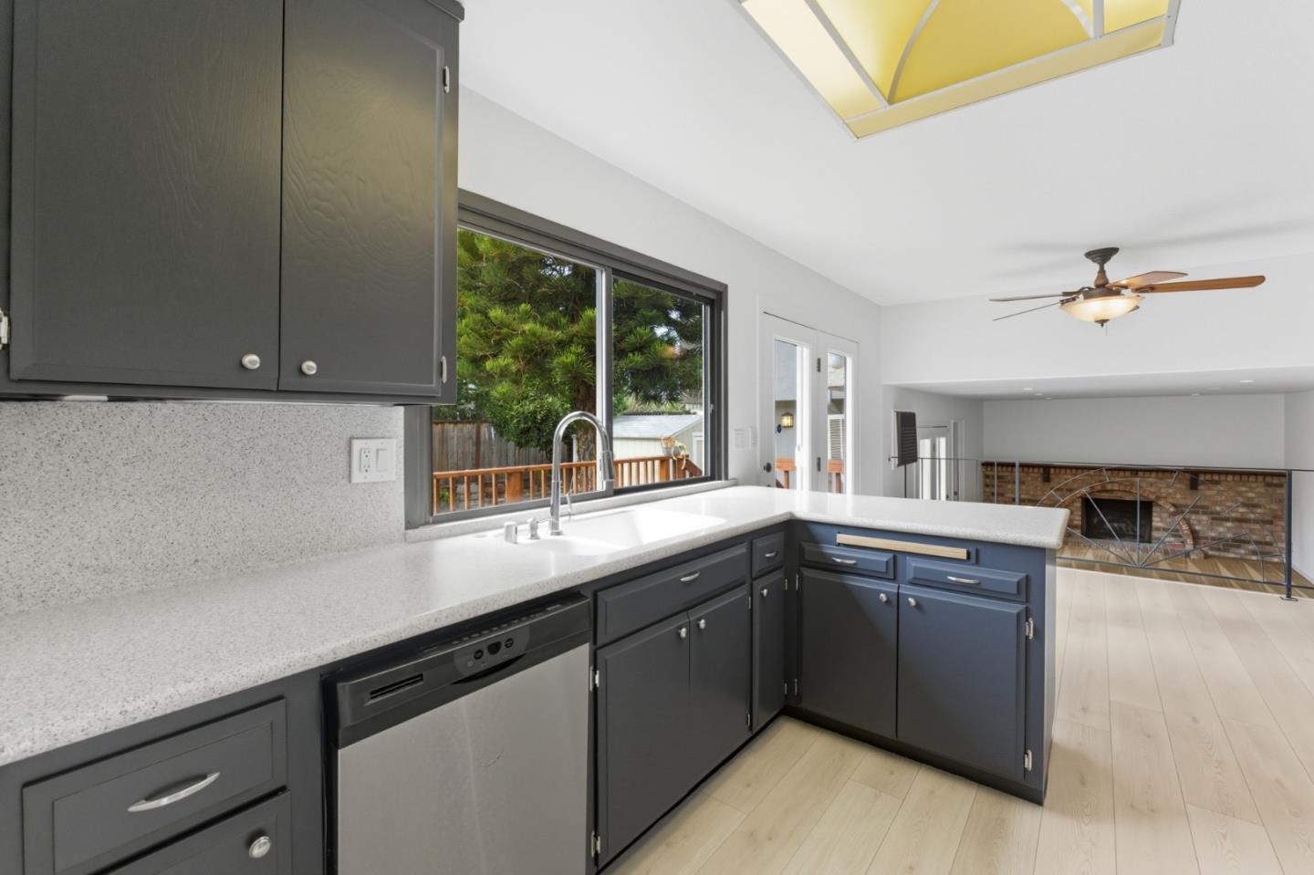 Detail Gallery Image 24 of 72 For 6007 Afton Ct, San Jose,  CA 95123 - 4 Beds | 2/1 Baths