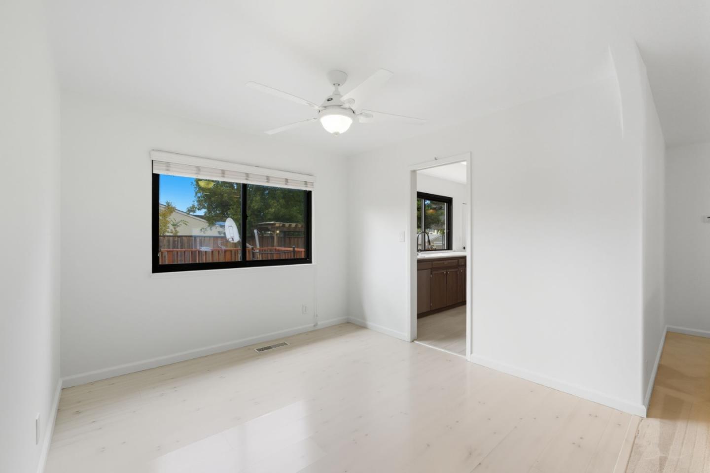 Detail Gallery Image 27 of 72 For 6007 Afton Ct, San Jose,  CA 95123 - 4 Beds | 2/1 Baths