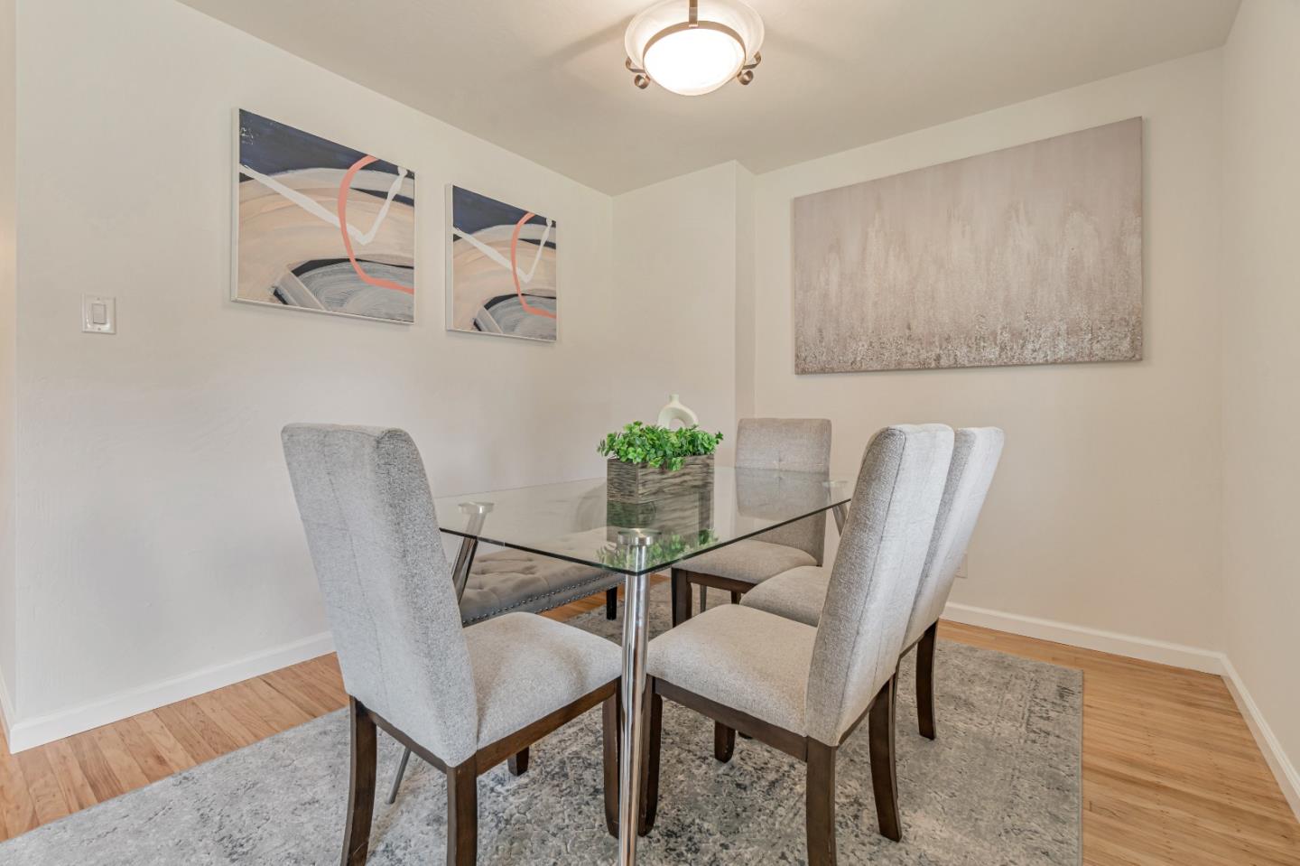 Detail Gallery Image 16 of 33 For 819 Standish Rd, Pacifica,  CA 94044 - 3 Beds | 2 Baths