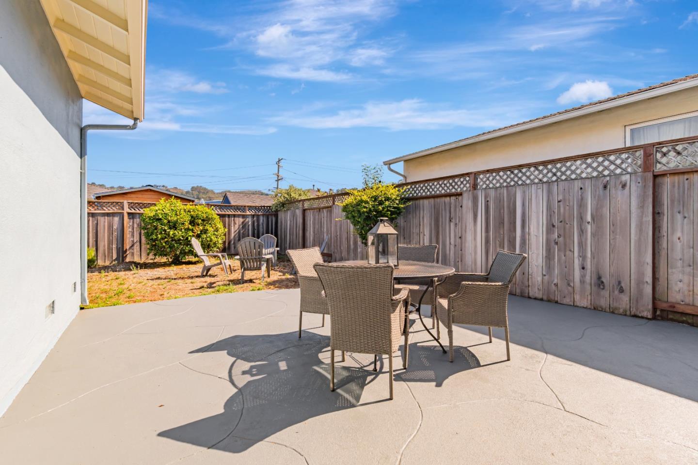 Detail Gallery Image 32 of 33 For 819 Standish Rd, Pacifica,  CA 94044 - 3 Beds | 2 Baths