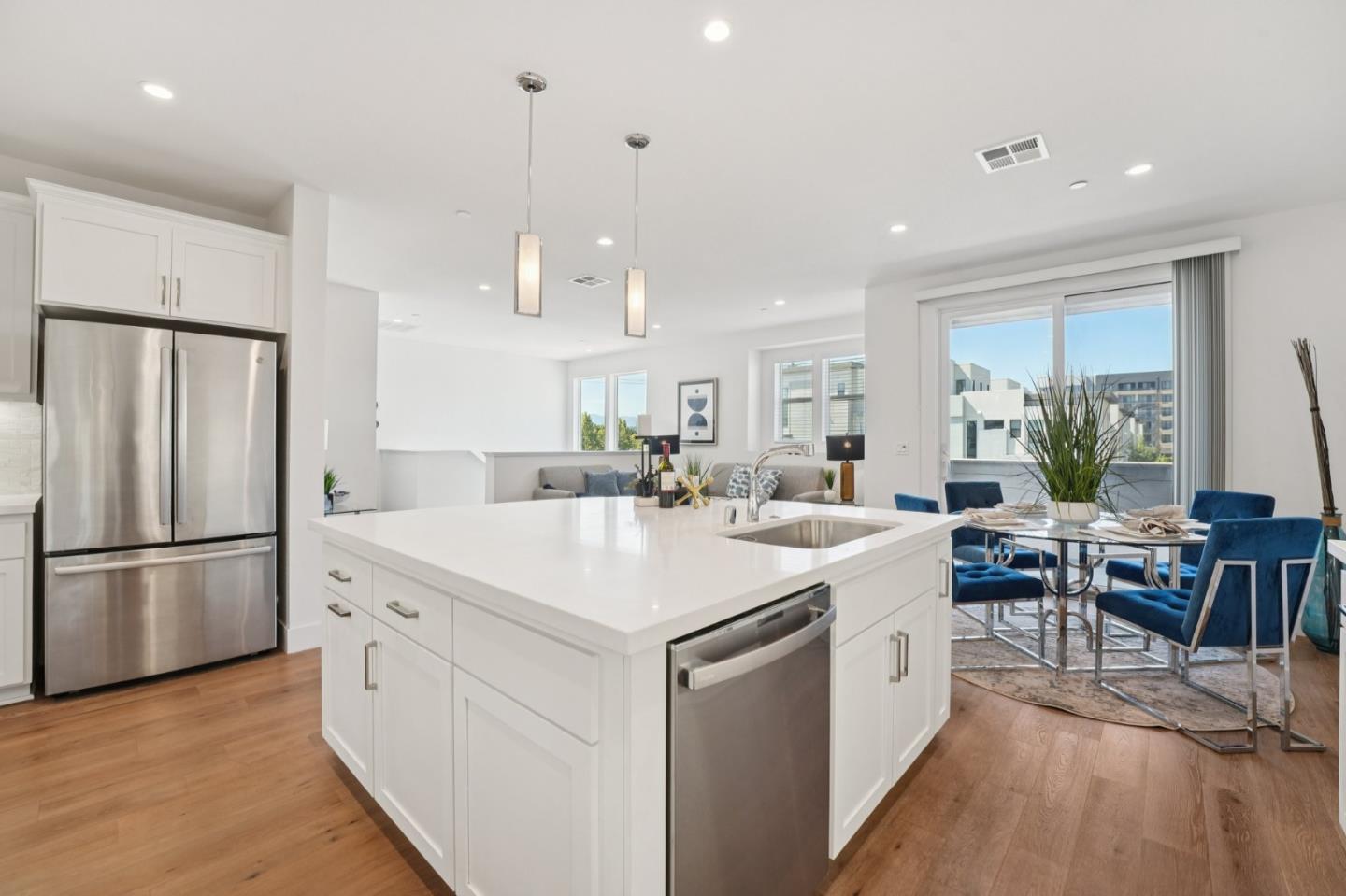 Detail Gallery Image 23 of 46 For 2930 Sanor Pl #112,  Santa Clara,  CA 95051 - 2 Beds | 2/1 Baths