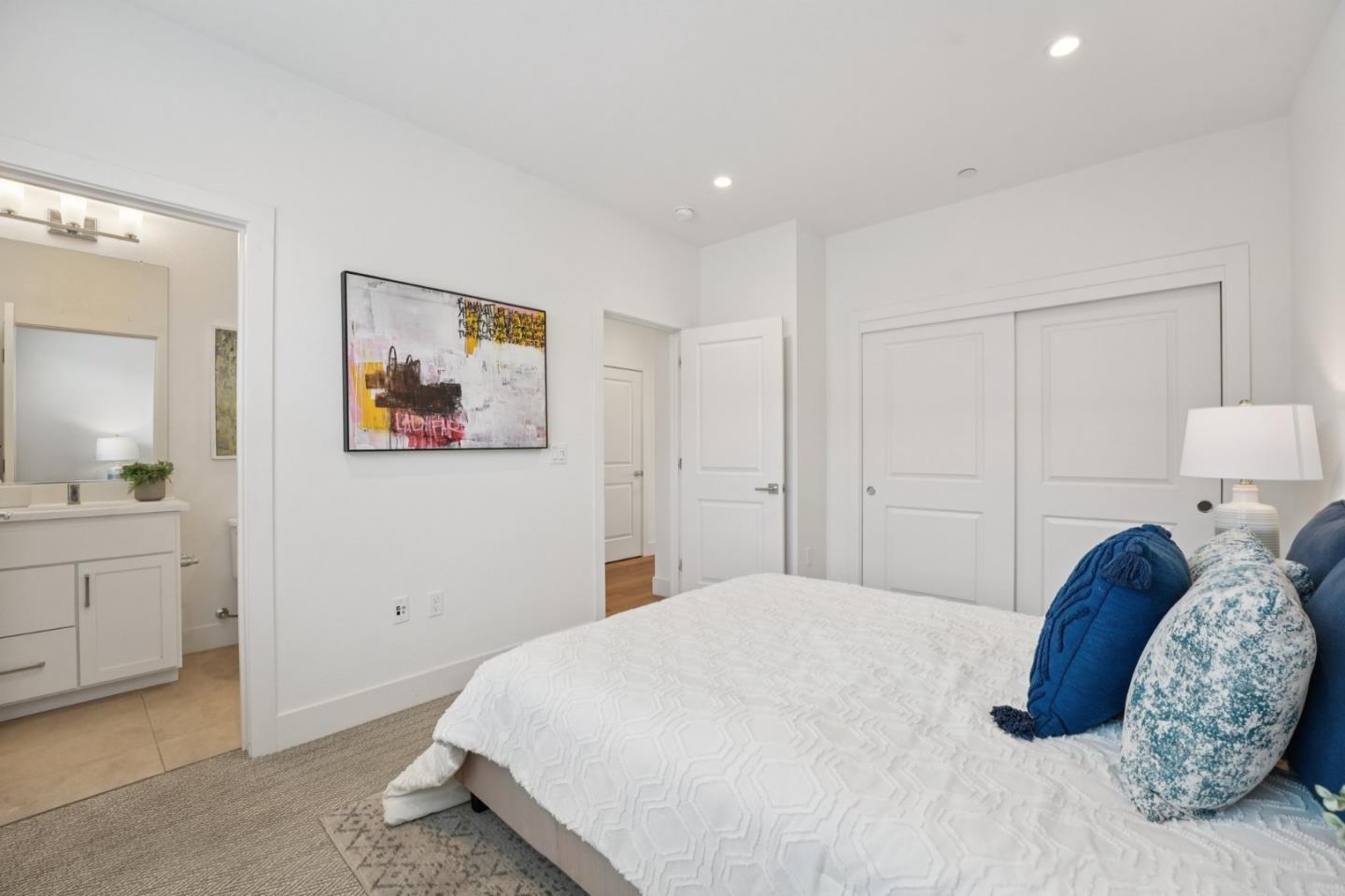 Detail Gallery Image 38 of 46 For 2930 Sanor Pl #112,  Santa Clara,  CA 95051 - 2 Beds | 2/1 Baths