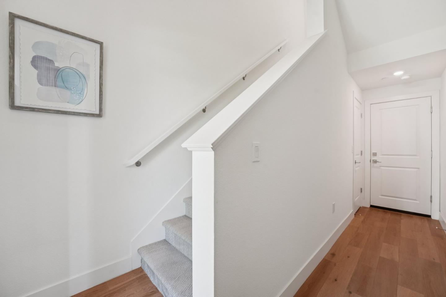 Detail Gallery Image 4 of 46 For 2930 Sanor Pl #112,  Santa Clara,  CA 95051 - 2 Beds | 2/1 Baths