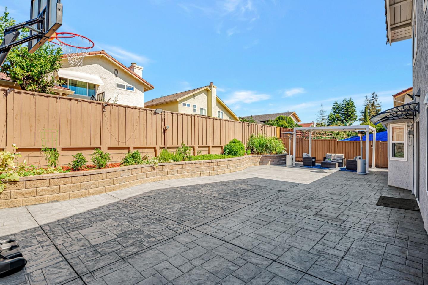 Detail Gallery Image 37 of 59 For 2806 Glauser Dr, San Jose,  CA 95133 - 4 Beds | 3 Baths
