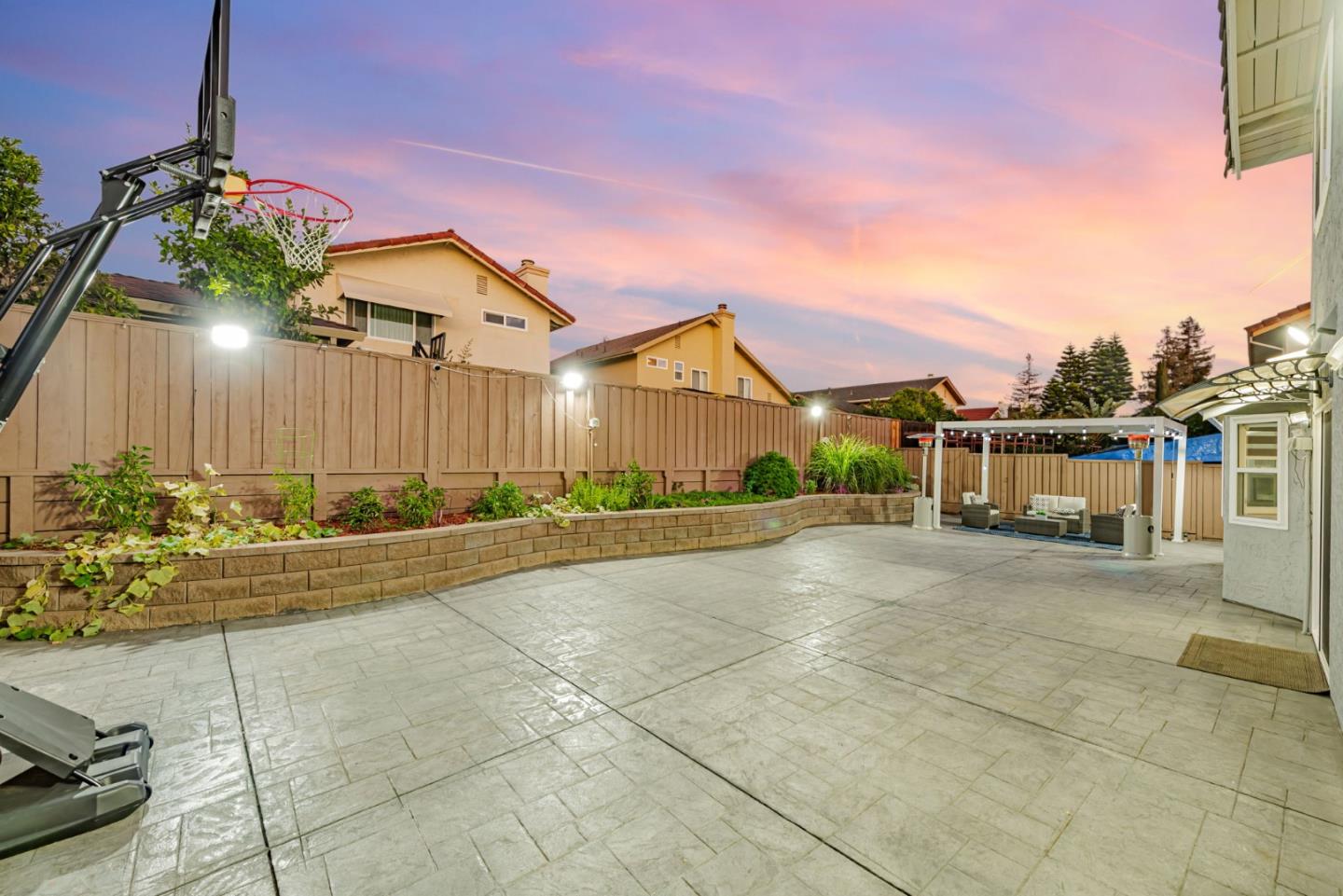 Detail Gallery Image 52 of 59 For 2806 Glauser Dr, San Jose,  CA 95133 - 4 Beds | 3 Baths