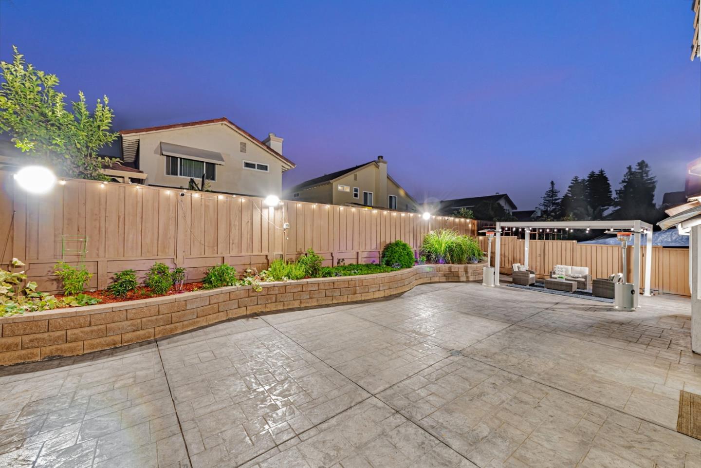 Detail Gallery Image 53 of 59 For 2806 Glauser Dr, San Jose,  CA 95133 - 4 Beds | 3 Baths