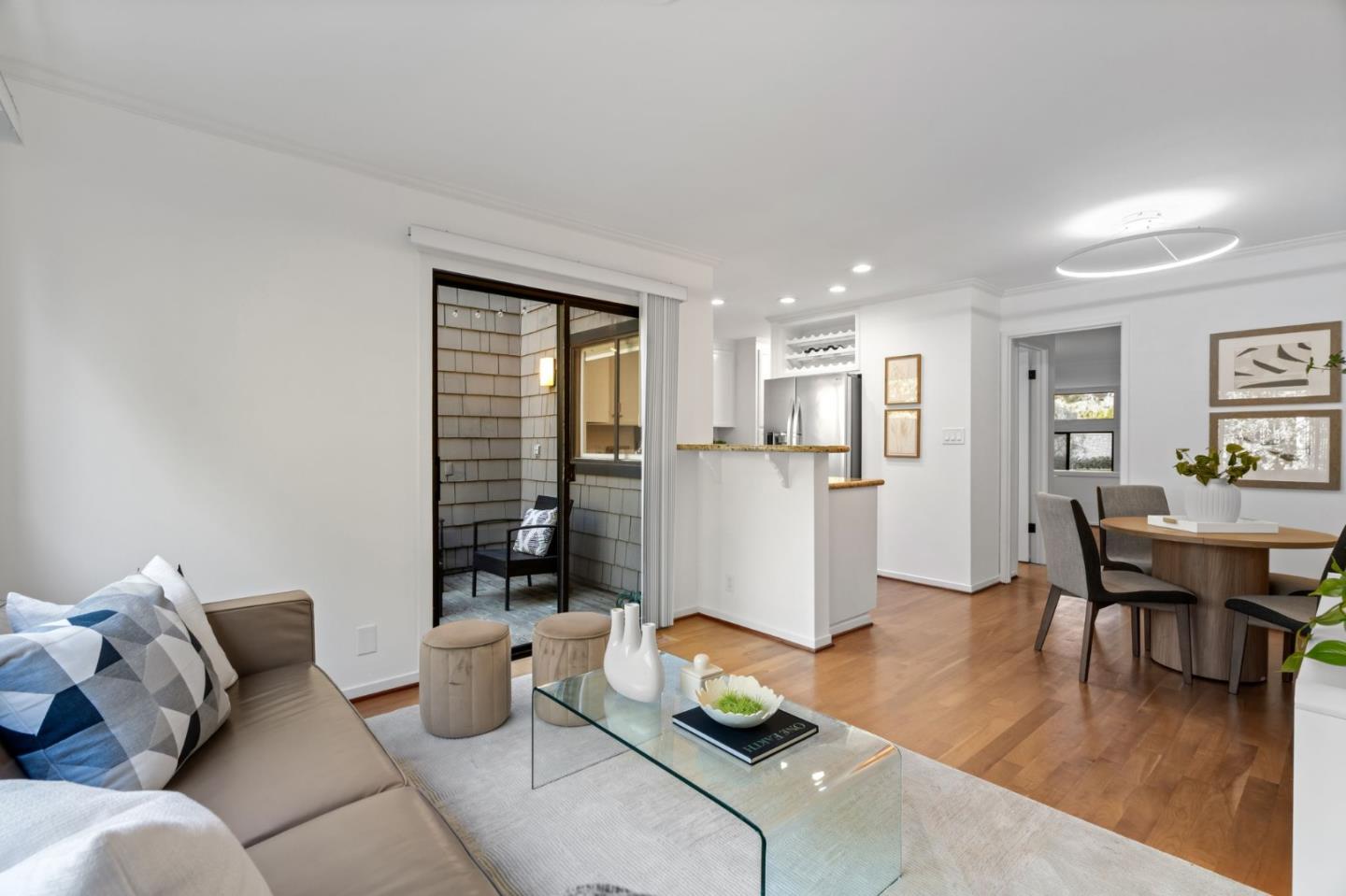 Detail Gallery Image 14 of 40 For 2146 Sand Hill Rd, Menlo Park,  CA 94025 - 3 Beds | 2/1 Baths