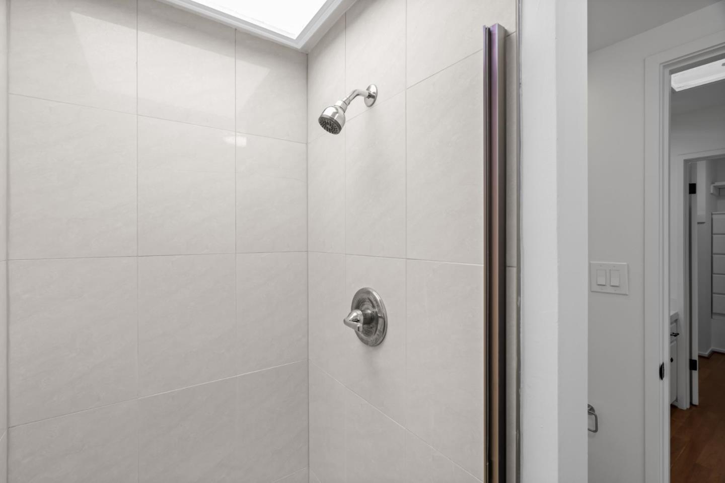 Detail Gallery Image 29 of 40 For 2146 Sand Hill Rd, Menlo Park,  CA 94025 - 3 Beds | 2/1 Baths