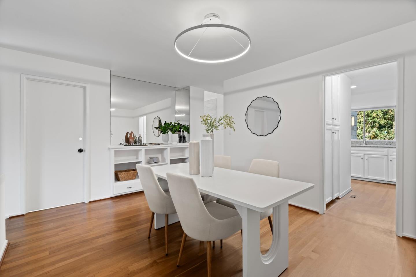 Detail Gallery Image 7 of 40 For 2146 Sand Hill Rd, Menlo Park,  CA 94025 - 3 Beds | 2/1 Baths