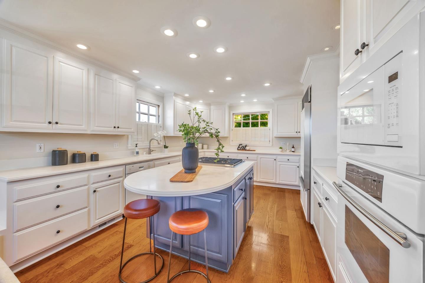 Detail Gallery Image 11 of 58 For 767 28th Ave, San Mateo,  CA 94403 - 4 Beds | 3/1 Baths