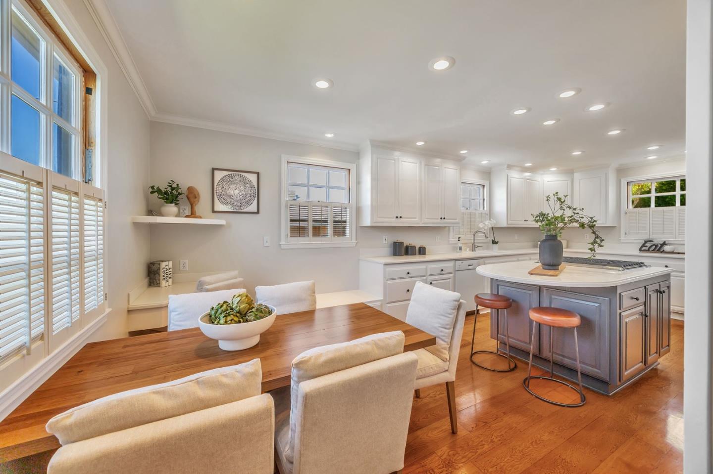 Detail Gallery Image 12 of 58 For 767 28th Ave, San Mateo,  CA 94403 - 4 Beds | 3/1 Baths