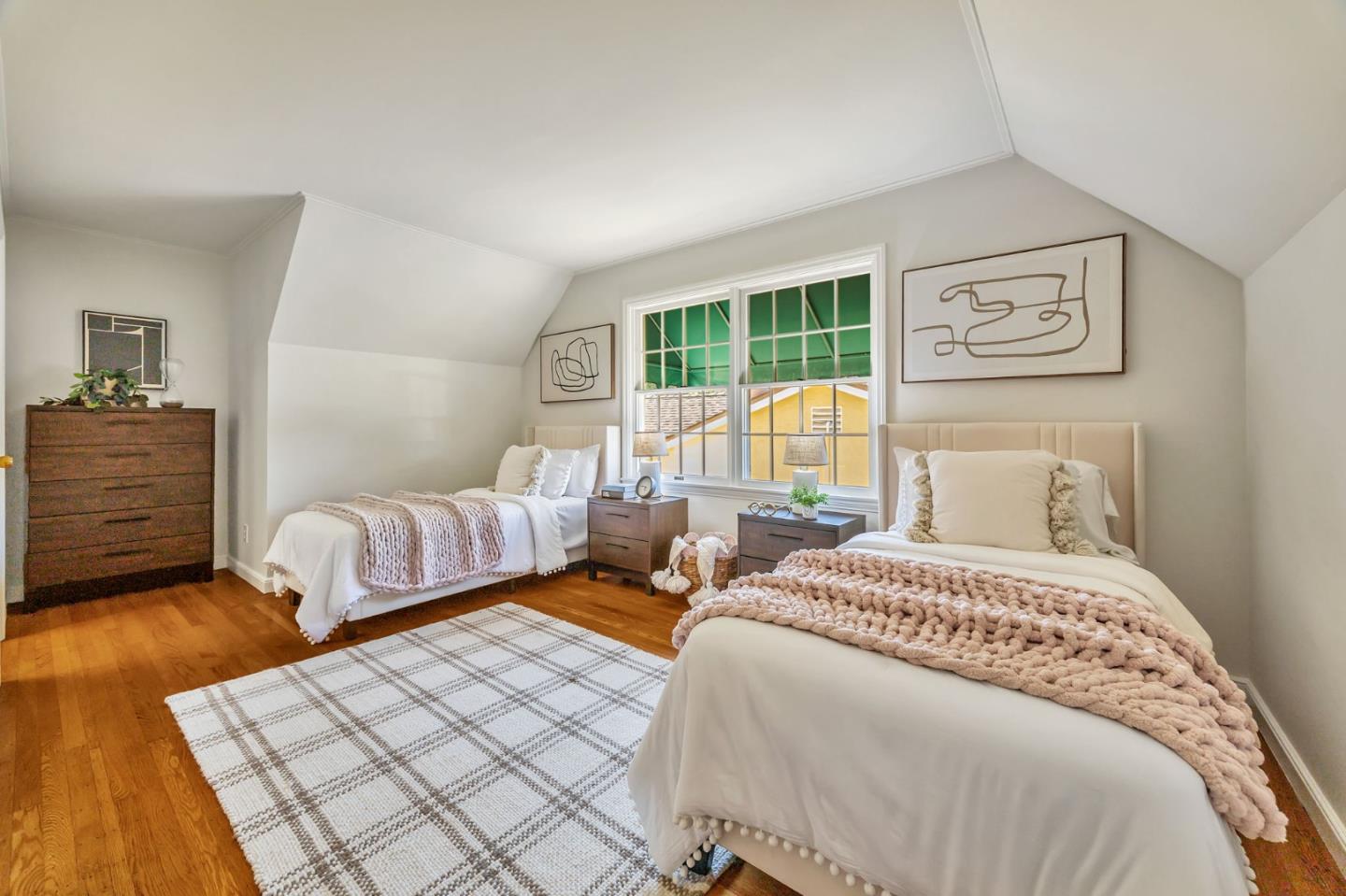 Detail Gallery Image 39 of 58 For 767 28th Ave, San Mateo,  CA 94403 - 4 Beds | 3/1 Baths