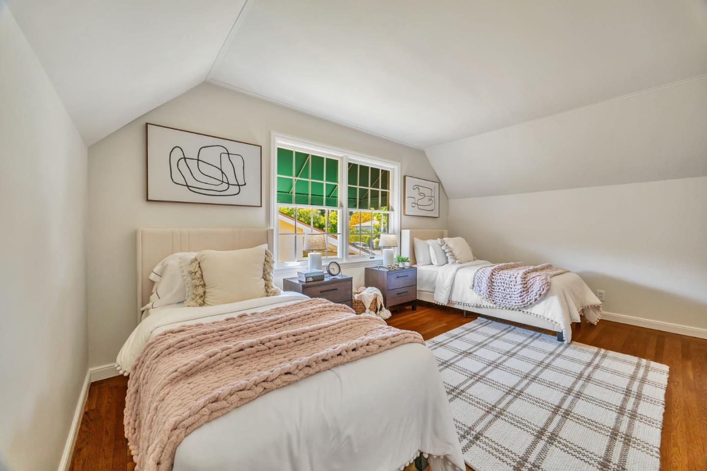 Detail Gallery Image 40 of 58 For 767 28th Ave, San Mateo,  CA 94403 - 4 Beds | 3/1 Baths