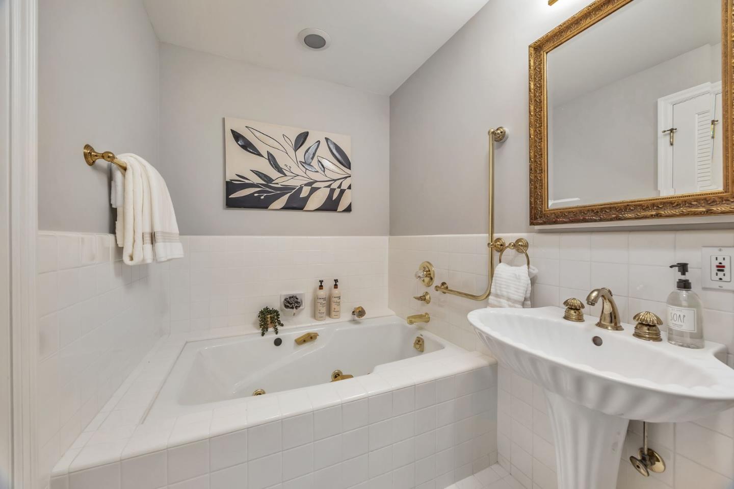 Detail Gallery Image 46 of 58 For 767 28th Ave, San Mateo,  CA 94403 - 4 Beds | 3/1 Baths