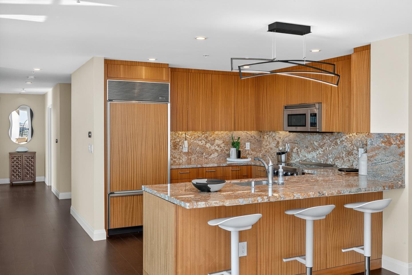 Detail Gallery Image 24 of 44 For 38 N Almaden Blvd #2001,  San Jose,  CA 95110 - 3 Beds | 2 Baths