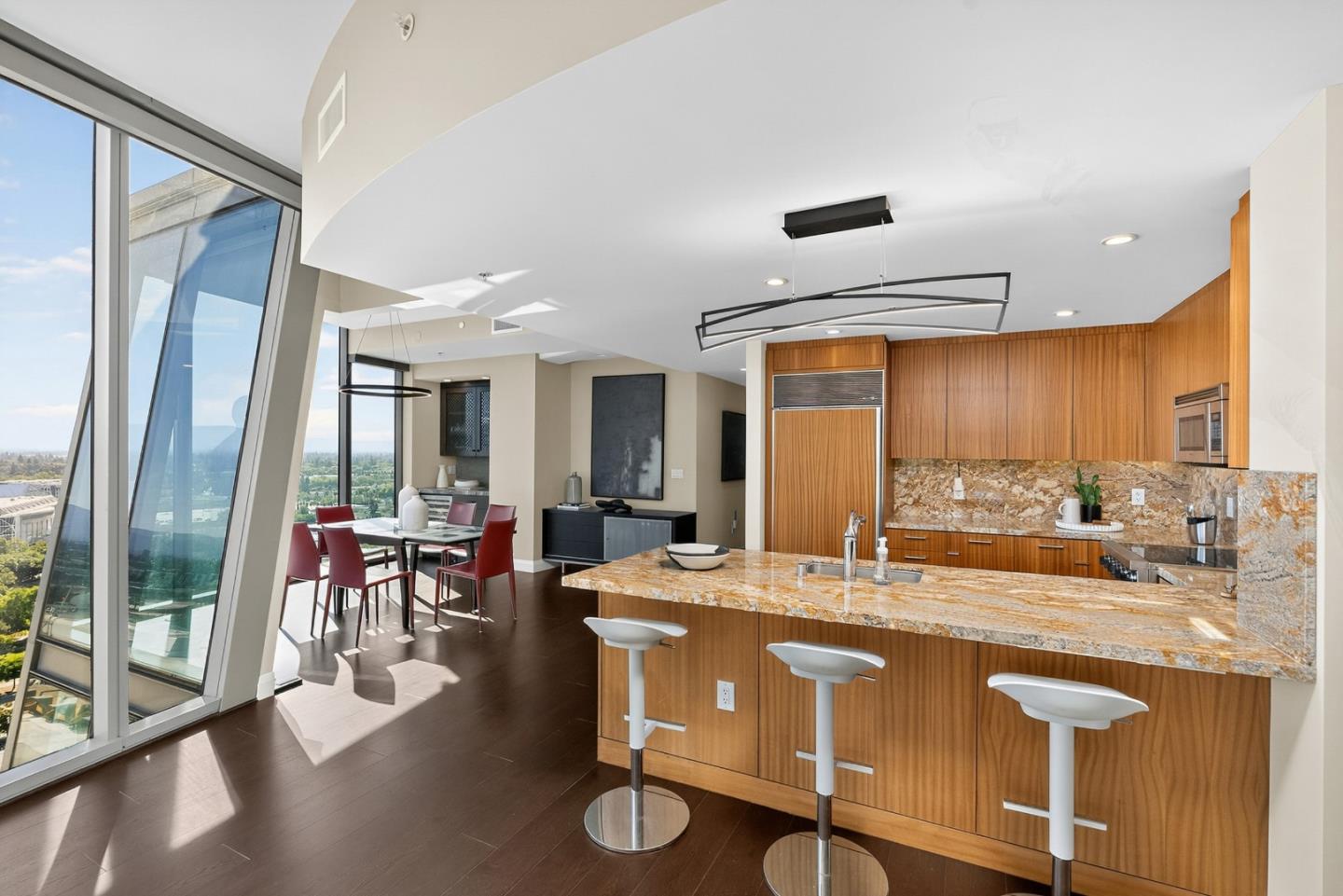 Detail Gallery Image 26 of 44 For 38 N Almaden Blvd #2001,  San Jose,  CA 95110 - 3 Beds | 2 Baths