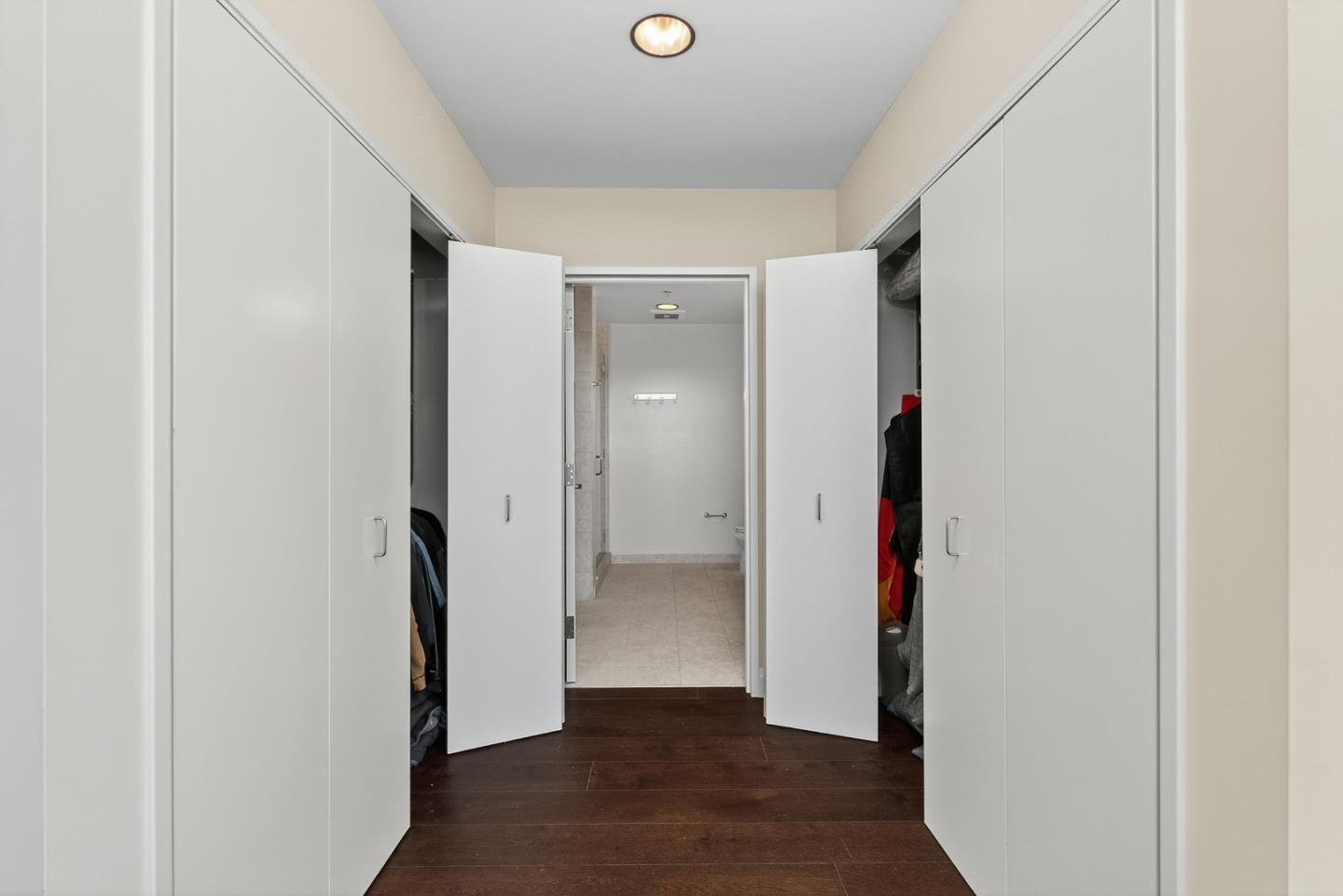 Detail Gallery Image 33 of 44 For 38 N Almaden Blvd #2001,  San Jose,  CA 95110 - 3 Beds | 2 Baths