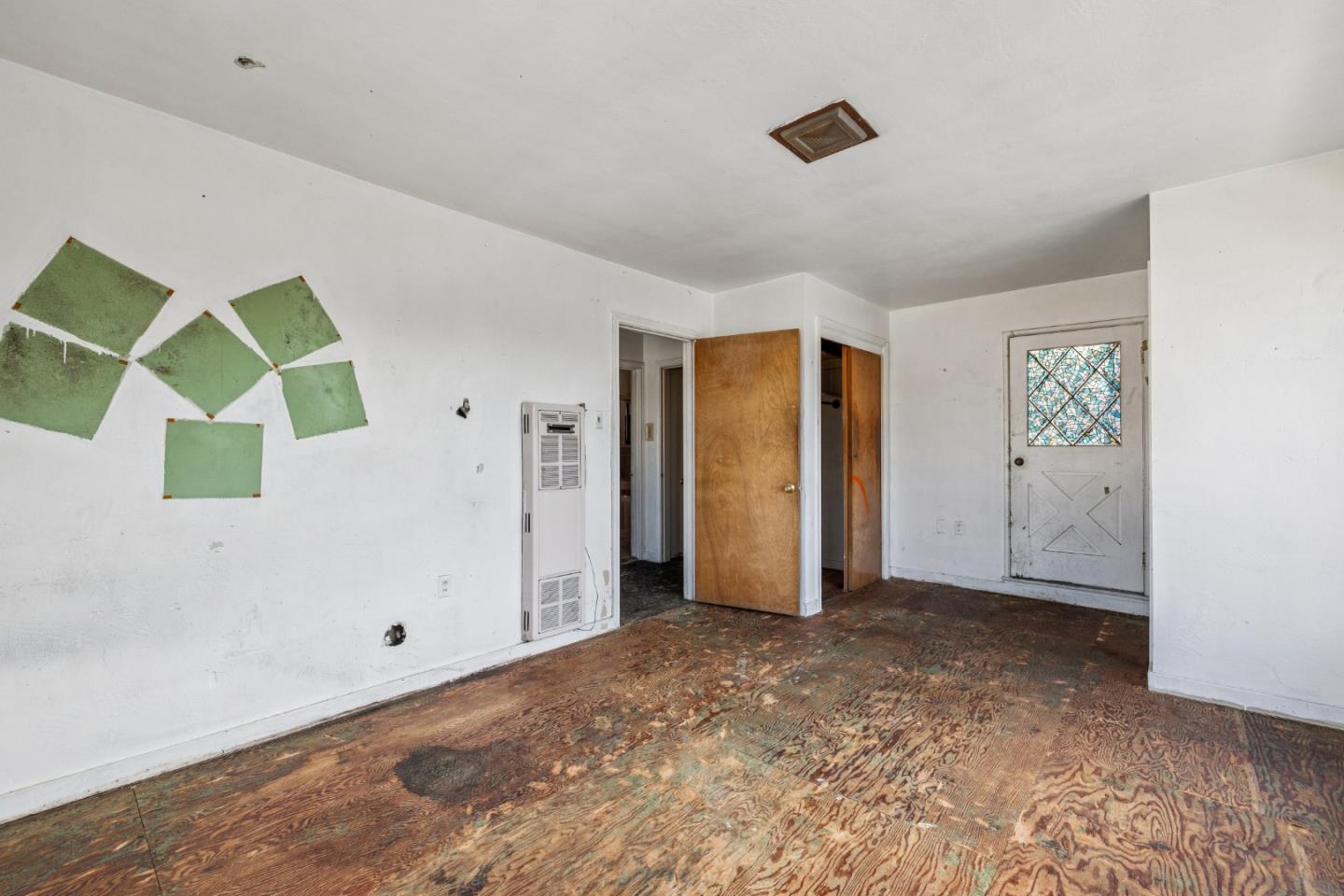 Detail Gallery Image 32 of 62 For 314 E Santa Inez Ave, San Mateo,  CA 94401 - 3 Beds | 2/1 Baths