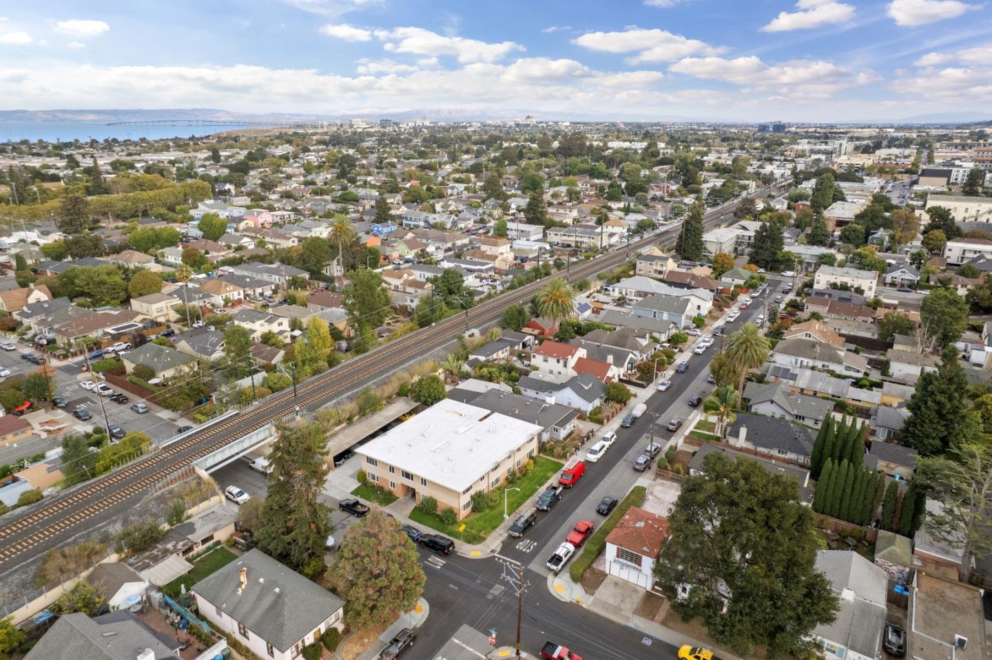 Detail Gallery Image 58 of 62 For 314 E Santa Inez Ave, San Mateo,  CA 94401 - 3 Beds | 2/1 Baths