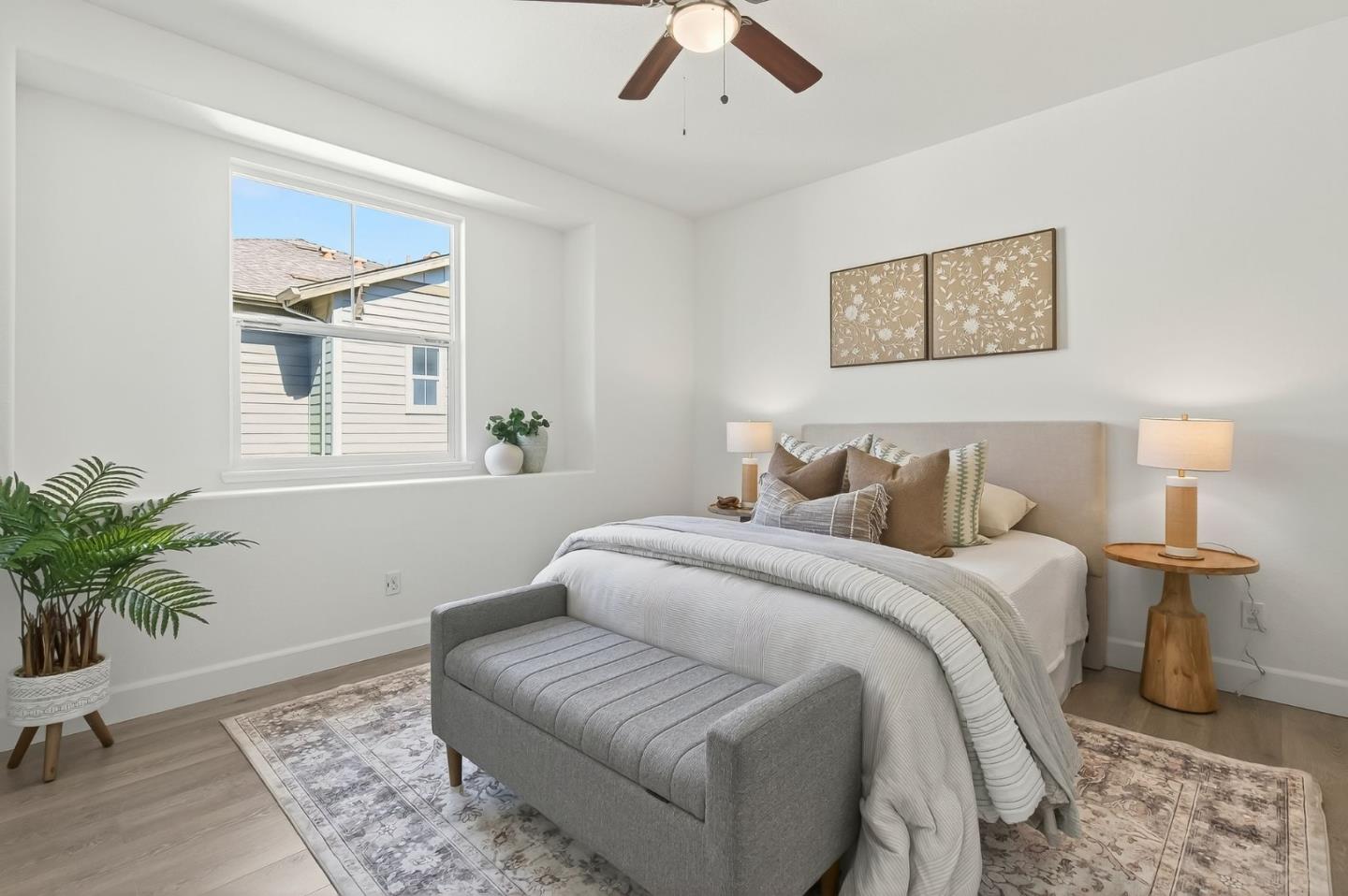Detail Gallery Image 15 of 29 For 1087 Yarrow Ter, San Jose,  CA 95133 - 3 Beds | 3 Baths
