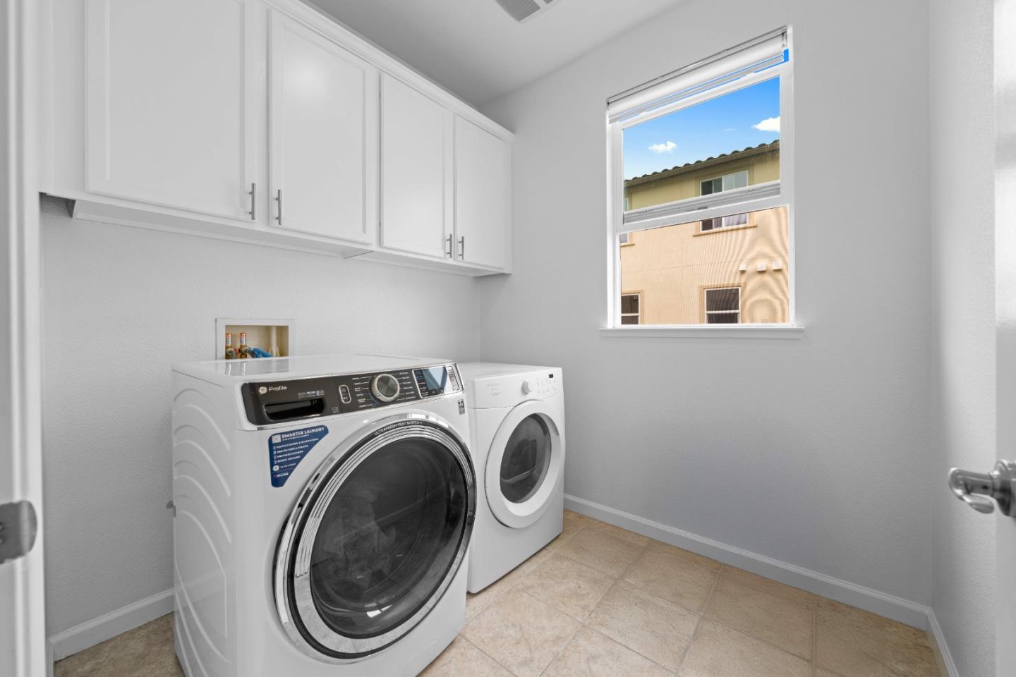 Detail Gallery Image 14 of 42 For 248 Paso Roble Cmn, Fremont,  CA 94539 - 4 Beds | 3/1 Baths