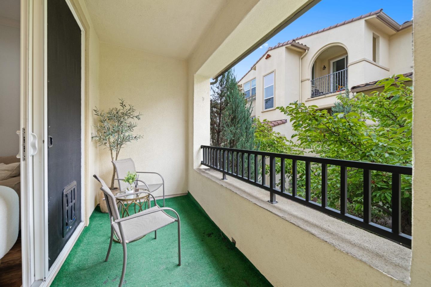 Detail Gallery Image 16 of 42 For 248 Paso Roble Cmn, Fremont,  CA 94539 - 4 Beds | 3/1 Baths