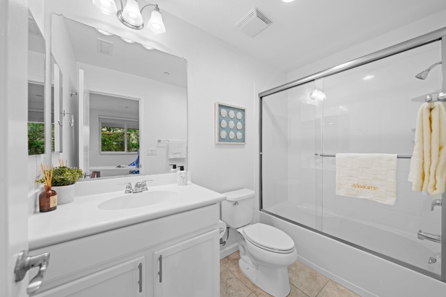 Detail Gallery Image 19 of 42 For 248 Paso Roble Cmn, Fremont,  CA 94539 - 4 Beds | 3/1 Baths