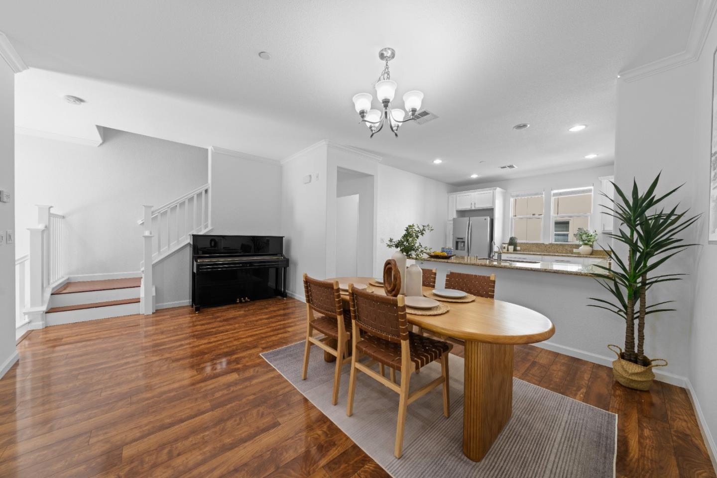 Detail Gallery Image 5 of 42 For 248 Paso Roble Cmn, Fremont,  CA 94539 - 4 Beds | 3/1 Baths