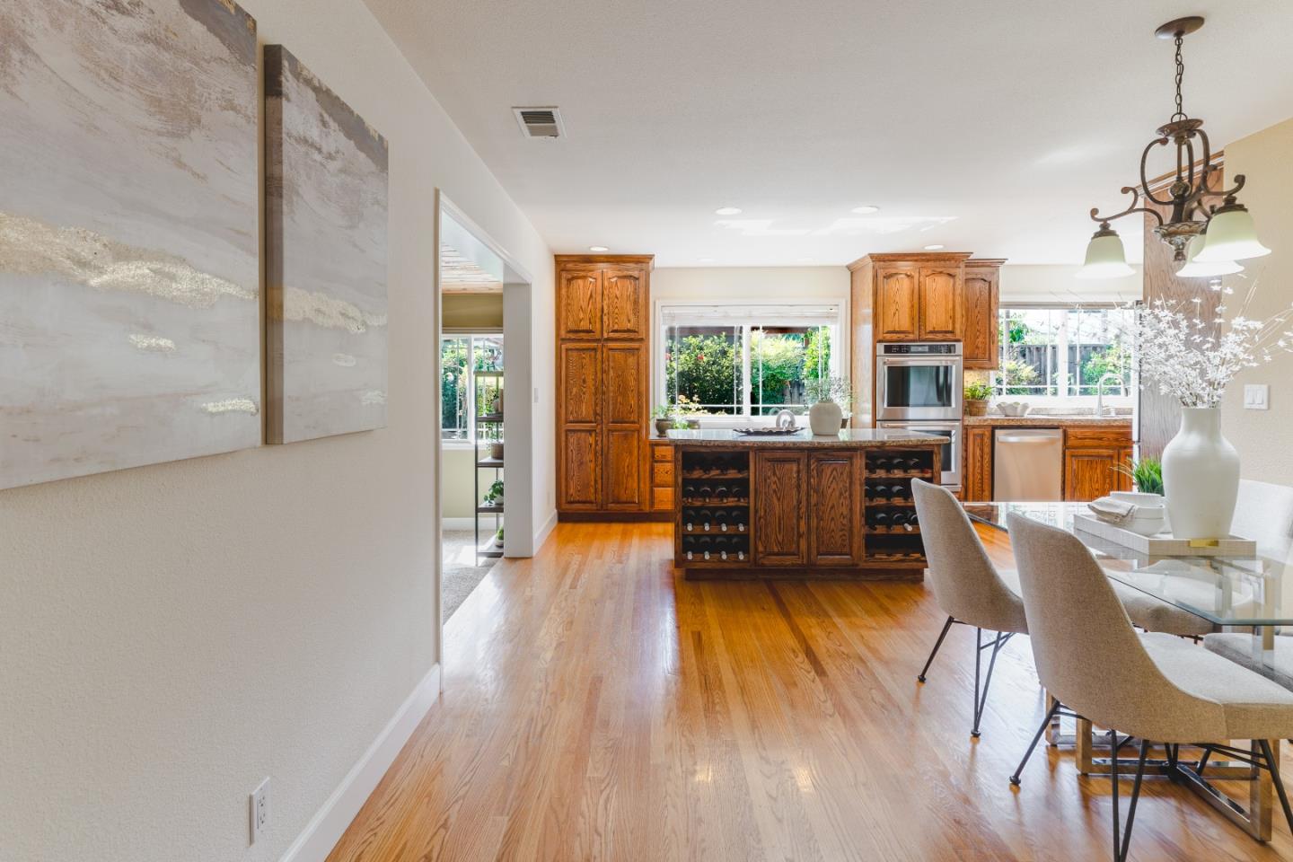 Detail Gallery Image 15 of 63 For 864 Midvale Ln, San Jose,  CA 95136 - 3 Beds | 2 Baths